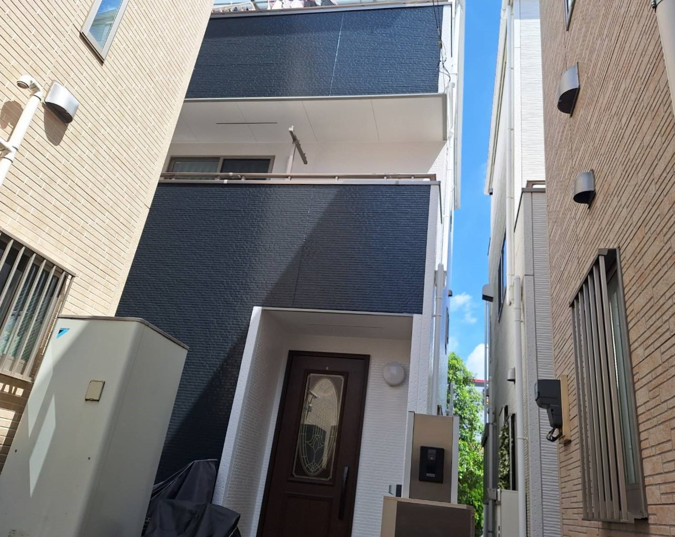 屋根・外壁塗装工事【付帯部･遮熱･助成金】塗装は、家と家族を守るためのメンテナンスです