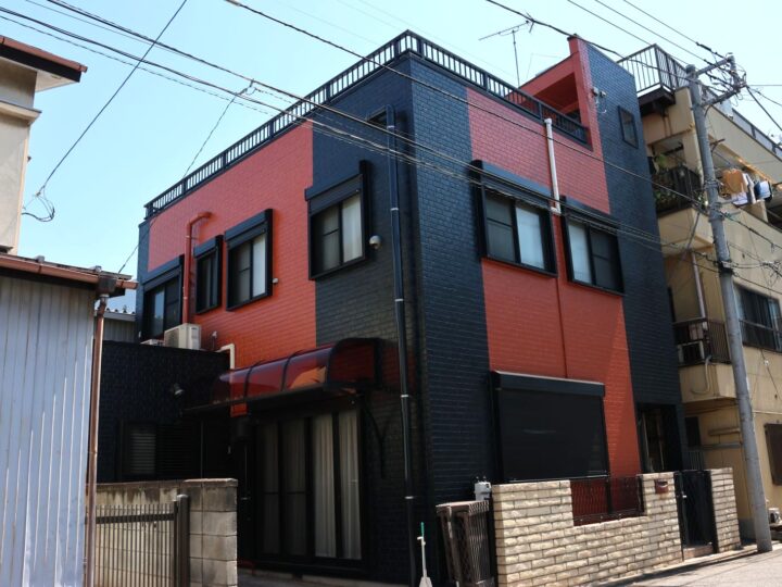 【足立区　屋根・外壁塗装工事】大胆なカラーも深井塗装におまかせください！