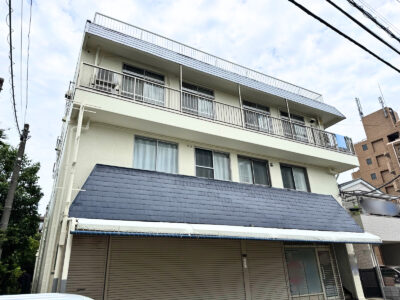 【足立区　屋根・外壁塗装工事】テント脱着も可能です！雨漏り調査承ります！