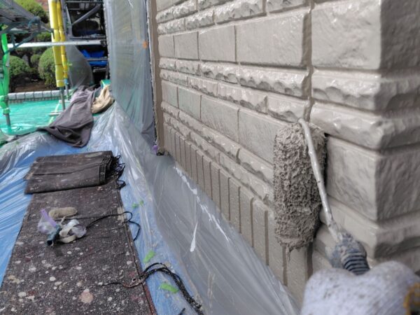 ダインコンクリートの塗装施工写真