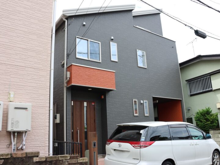 【草加市　屋根・外壁塗装工事】自信作！外壁のアクセント流行ってます！