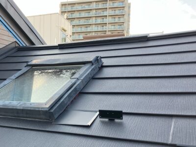 【荒川区　屋根カバー工法】外壁塗装だけじゃない！深井塗装は屋根にも対応しています！