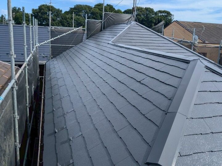【清瀬市　屋根塗装工事】太陽光パネルの導入をお考えの方！設置前に屋根のメンテナンス必須ですよ！