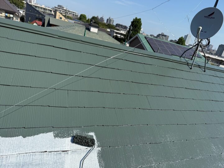 屋根 中塗り