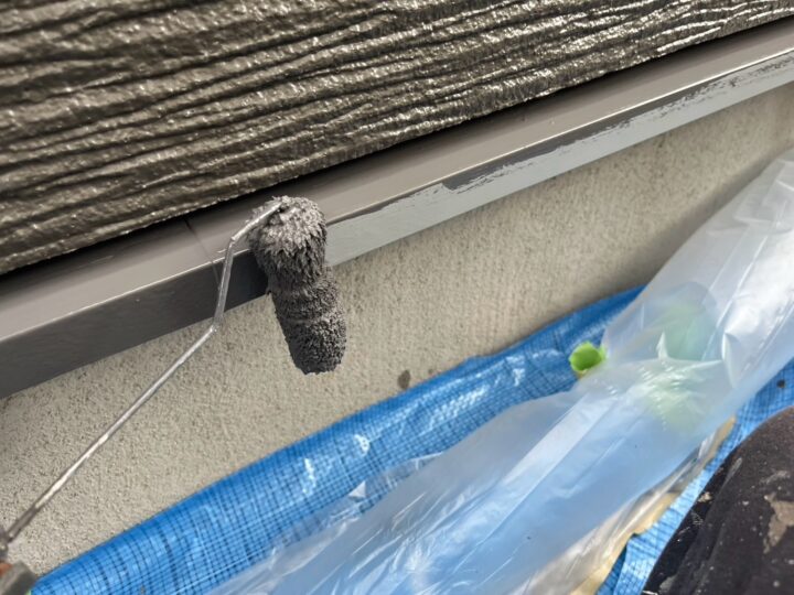 付帯部 水切り 上塗り(ユメロックDX)