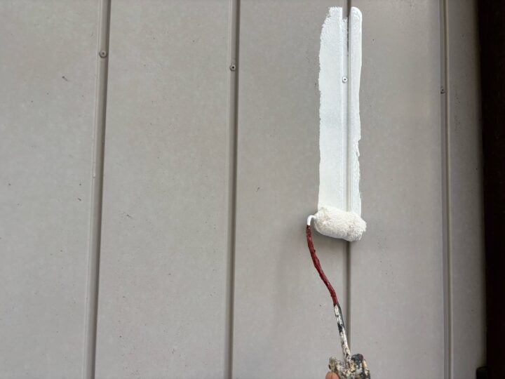 付帯部 鉄部 下塗り(サビカットⅡ)