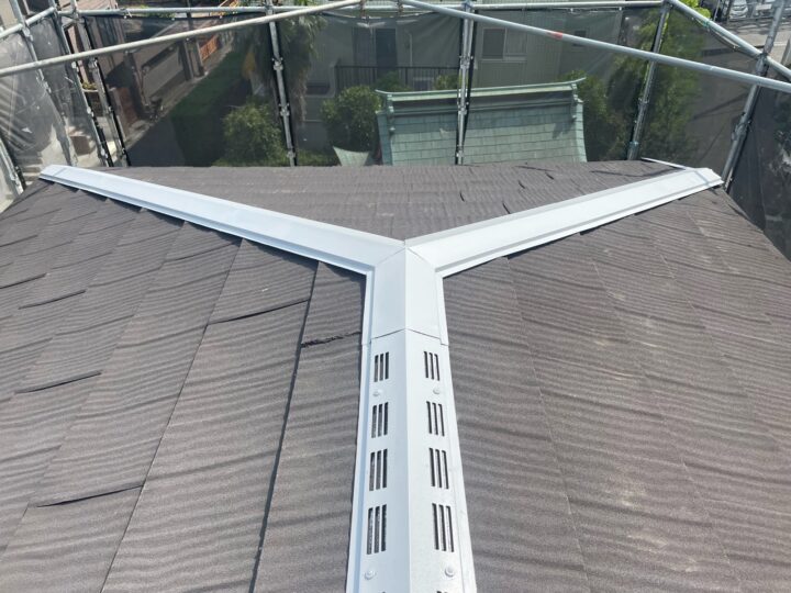 屋根 棟板金 錆止め 完工