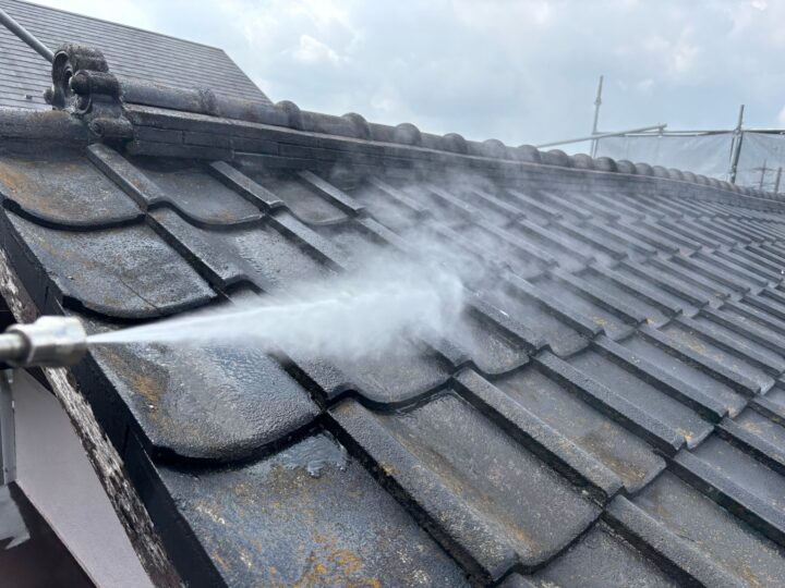 屋根 高圧洗浄