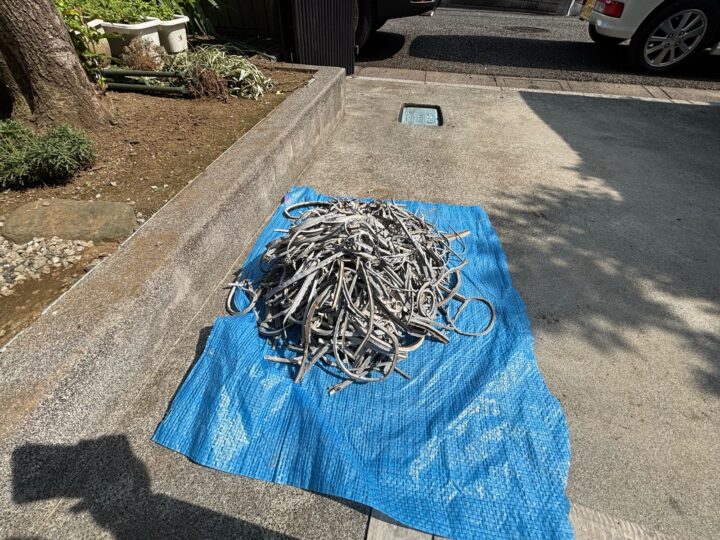 既存シーリング撤去 ゴミ