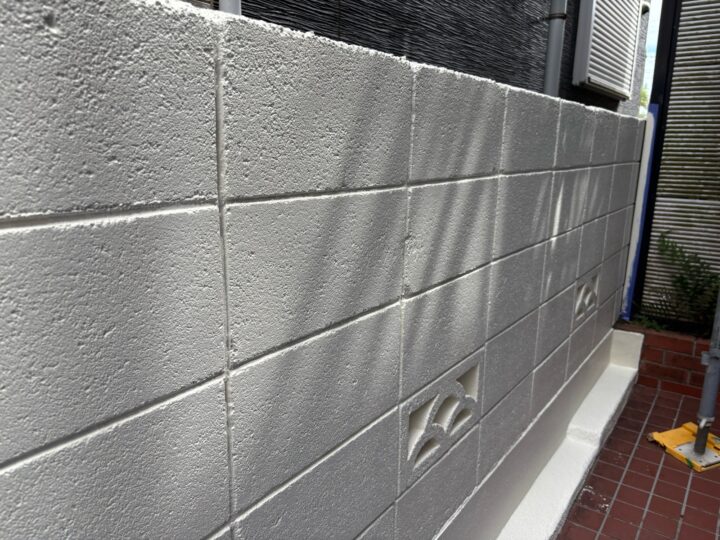 駐輪場ブロック塀塗装 完工