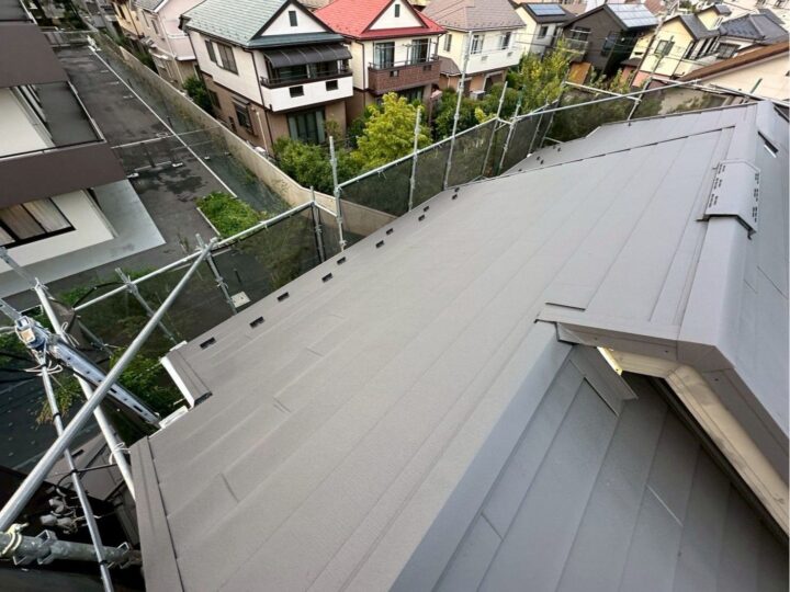屋根カバー工法 完工