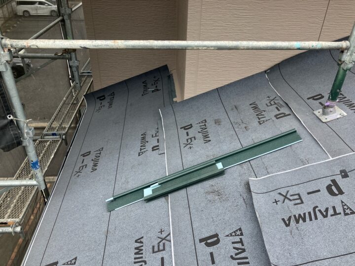 アスファルトルーフィングシート設置