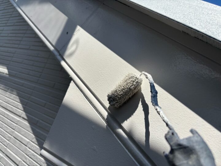 付帯部 破風 上塗り(ユメロックDX)