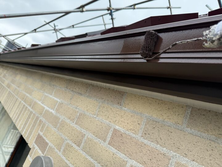 付帯部 雨樋 下塗り(ユメロックDX)