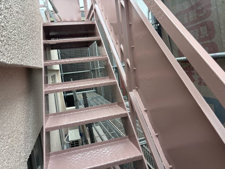 外階段 完工(ユメロックDX)