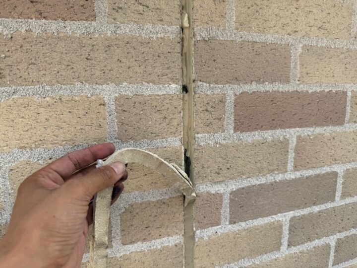 既存シーリング撤去