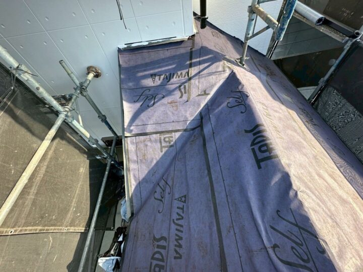 アスファルトルーフィングシート設置