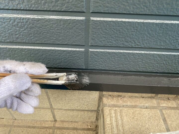 付帯部 水切り 上塗り(ユメロックDX)