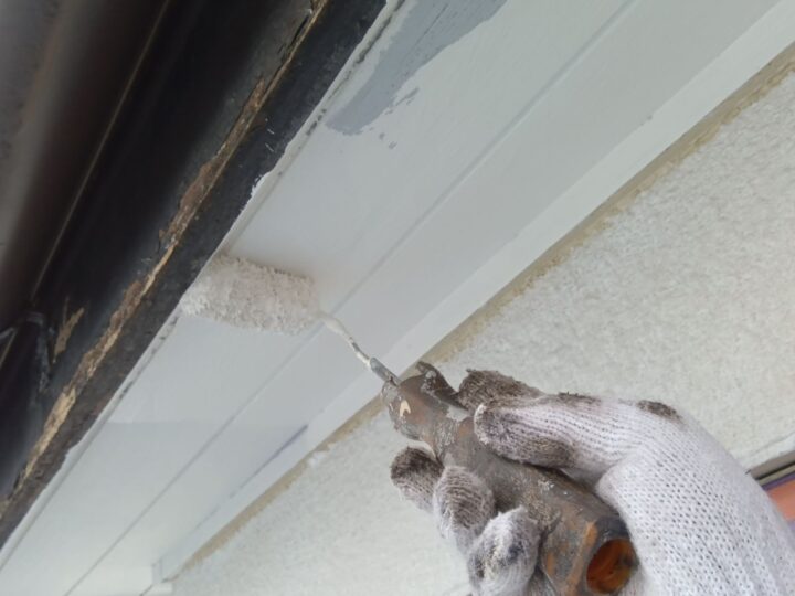 軒天 下塗り(マルチエースⅡ-JY)