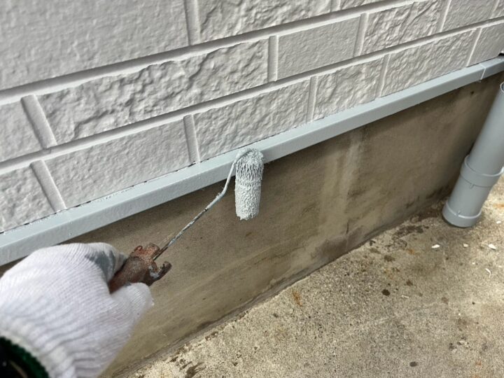 付帯部 水切り 上塗り(ユメロックDX)