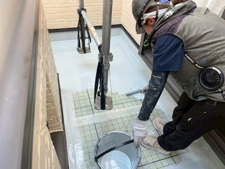 ウレタン塗膜防水1回目