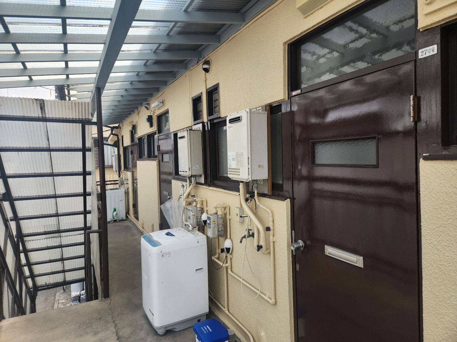 【足立区　屋根(遮熱)塗装・外壁(遮熱)塗装工事】築40年のアパートも蘇ります！