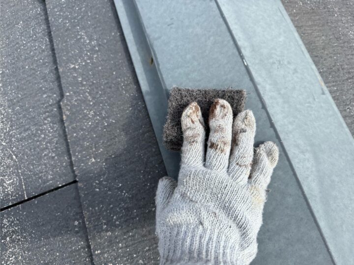 屋根 棟板金 研磨