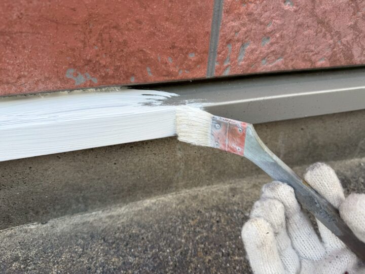 付帯部 水切り 下塗り(ユメロックDX)