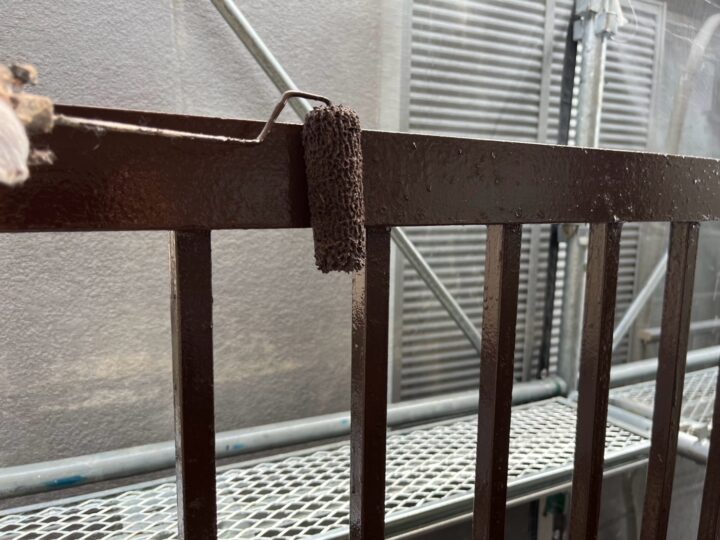 ベランダ手摺 上塗り(ユメロックDX)