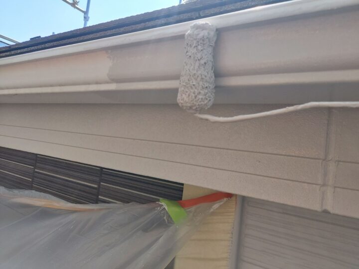 付帯部 横樋 下塗り(ユメロックDX)