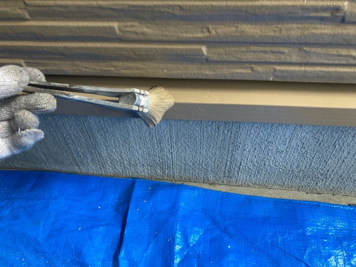 付帯部 水切り 上塗り(ユメロックDX)