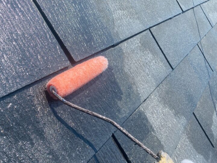 屋根 下塗り(エポパワーシーラーJY)