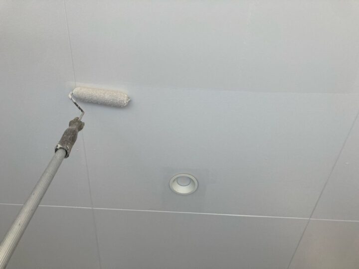 軒天 上塗り(マルチエース)