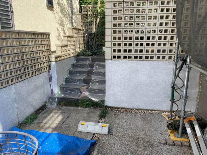 外塀 下塗り